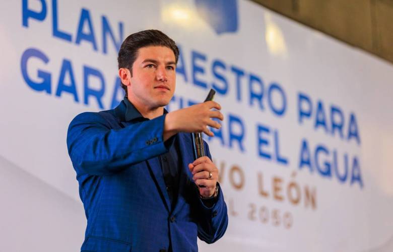 Samuel García requisa el transporte público en Nuevo León