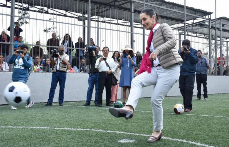 El soiólogo López Doriga
