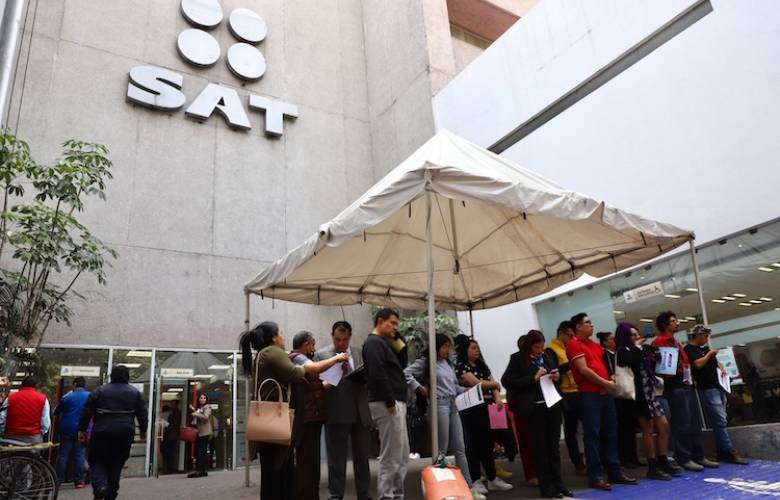 Visita al SAT