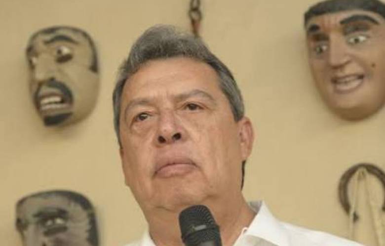 Ayotzinapa otra vez botin político