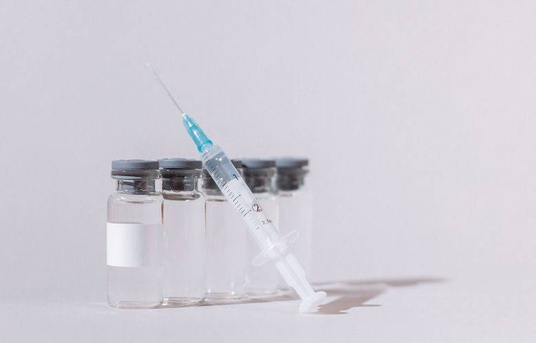 México autoriza uso de vacuna Janssen