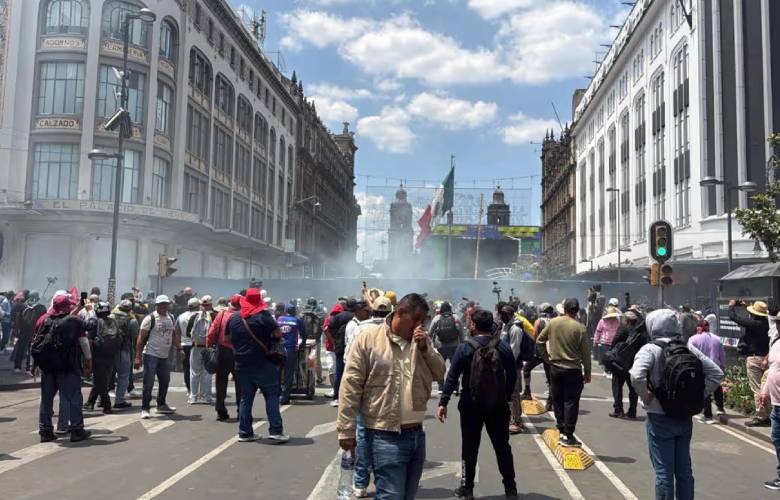  Más adoradas cuanto más nos hieren’ van pasando las horas… 